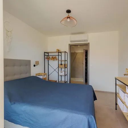 Le Palmier - A 5 Min Vue Et Montagne Lumio (Corsica)